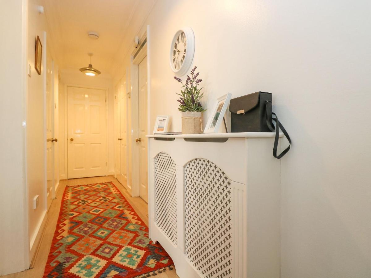 The Wesley Apartment Falmouth Exterior photo